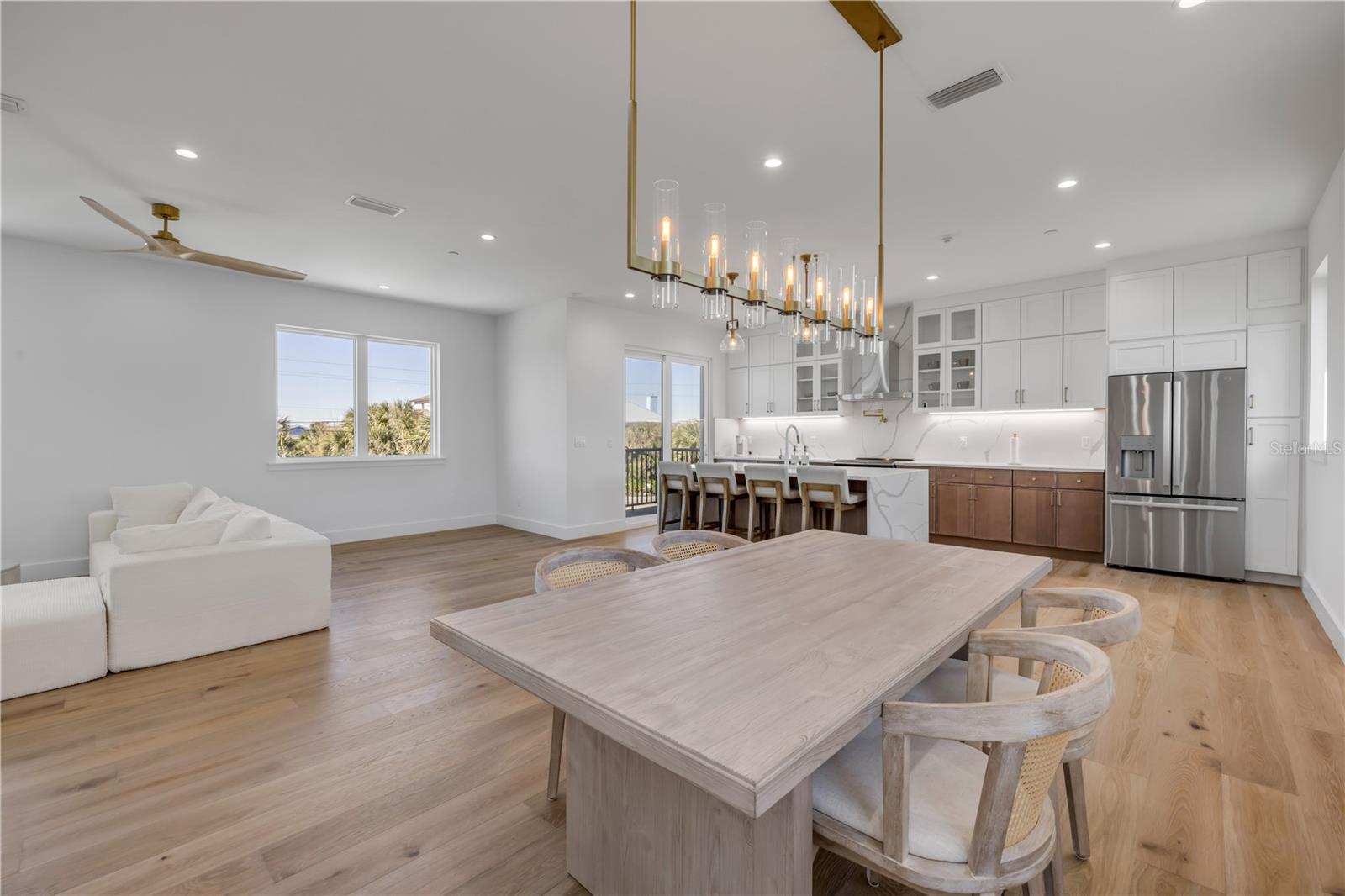 Image 14 of 70 For 6857 Turtlemound Road