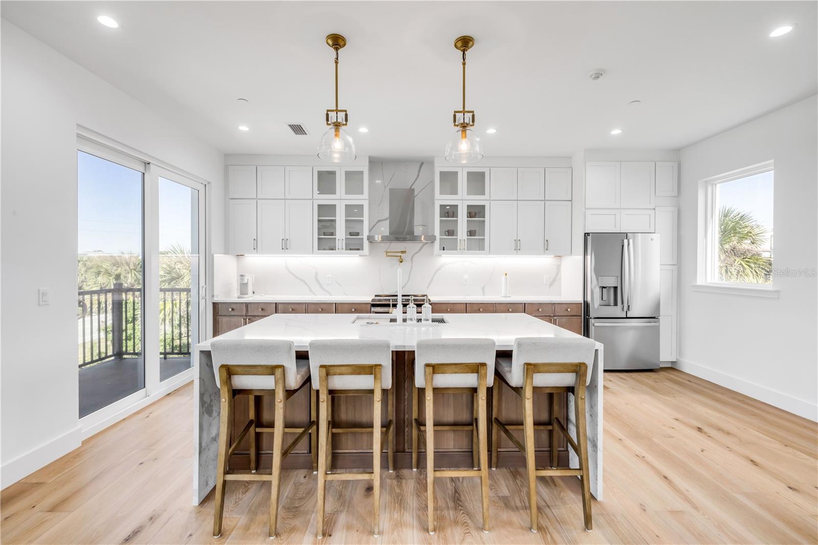 Image 19 of 70 For 6857 Turtlemound Road