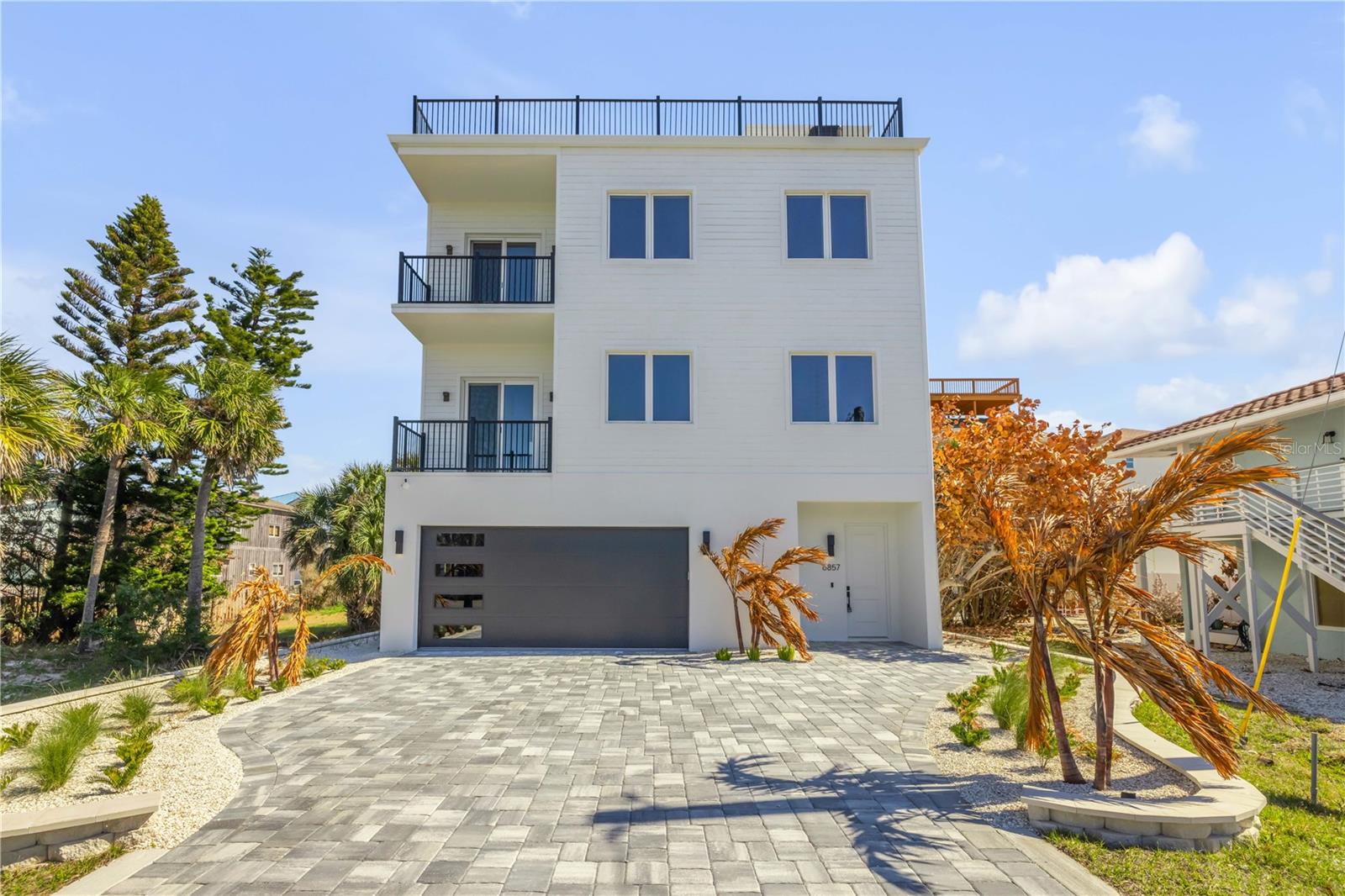 Image 2 of 70 For 6857 Turtlemound Road