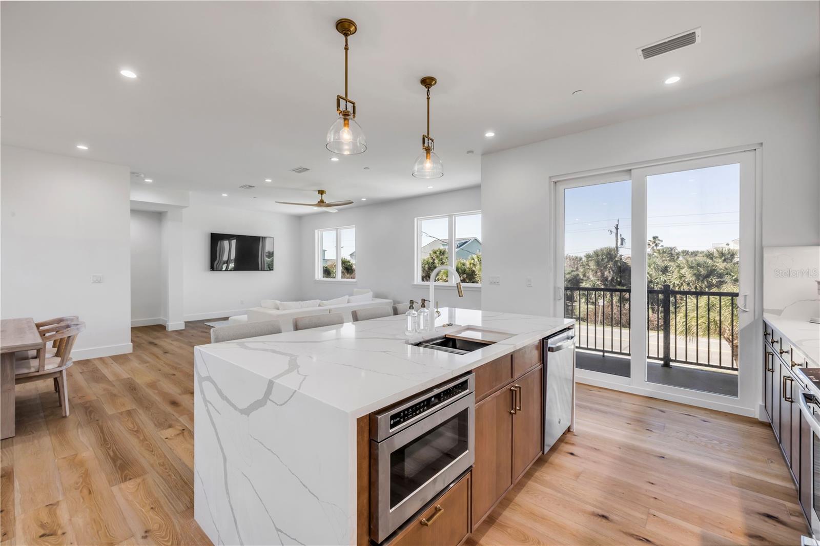 Image 24 of 70 For 6857 Turtlemound Road