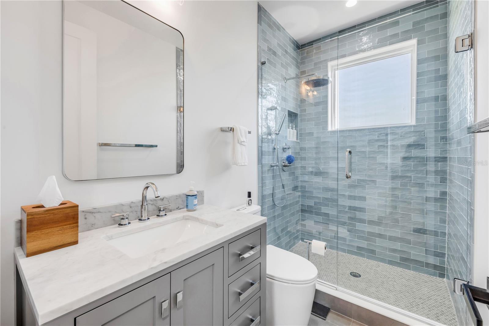 Image 28 of 70 For 6857 Turtlemound Road