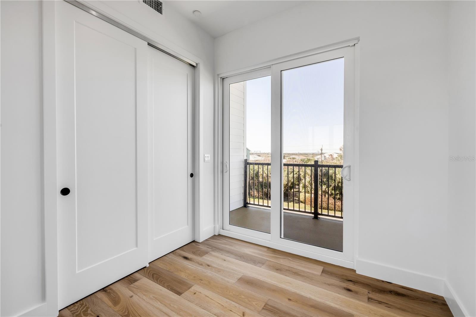 Image 36 of 70 For 6857 Turtlemound Road