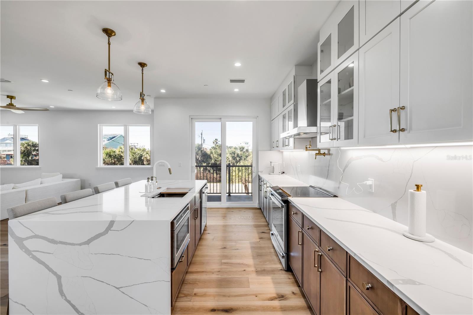 Image 4 of 70 For 6857 Turtlemound Road