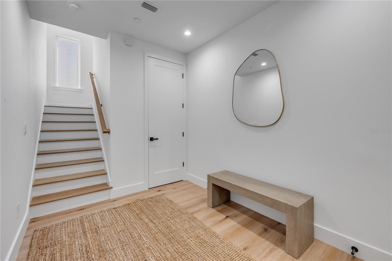 Image 7 of 70 For 6857 Turtlemound Road