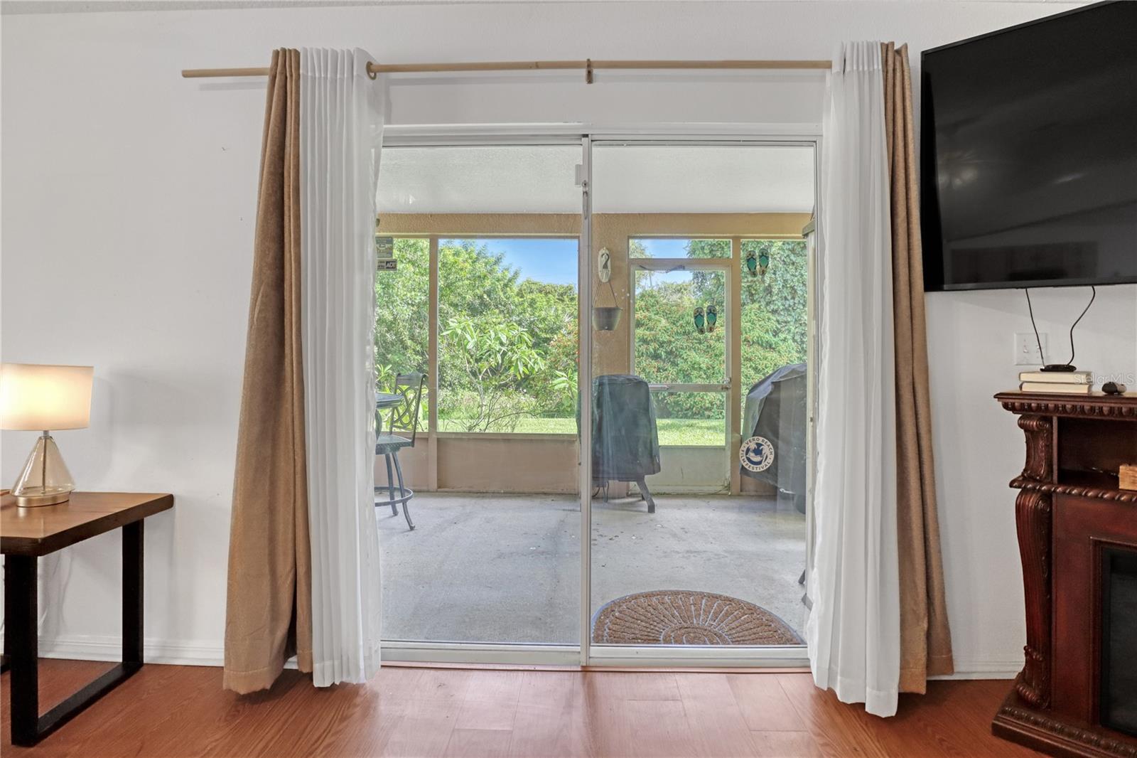 Image 13 of 39 For 2210 Spring Creek Circle Ne