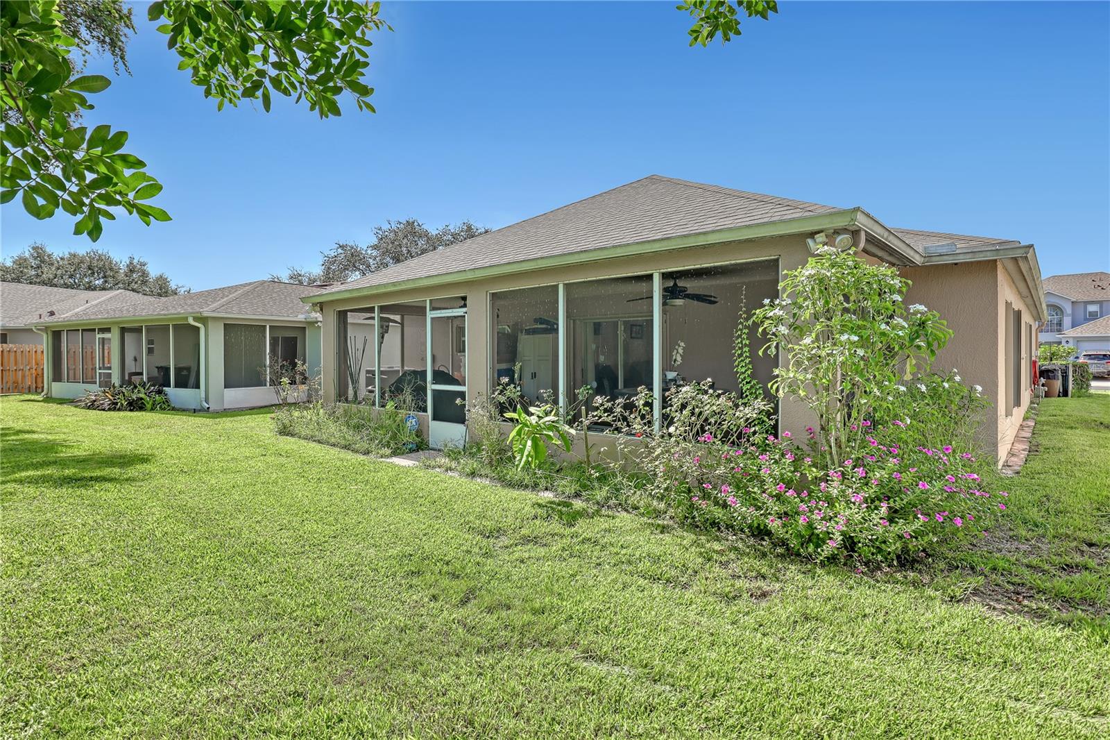 Image 32 of 39 For 2210 Spring Creek Circle Ne