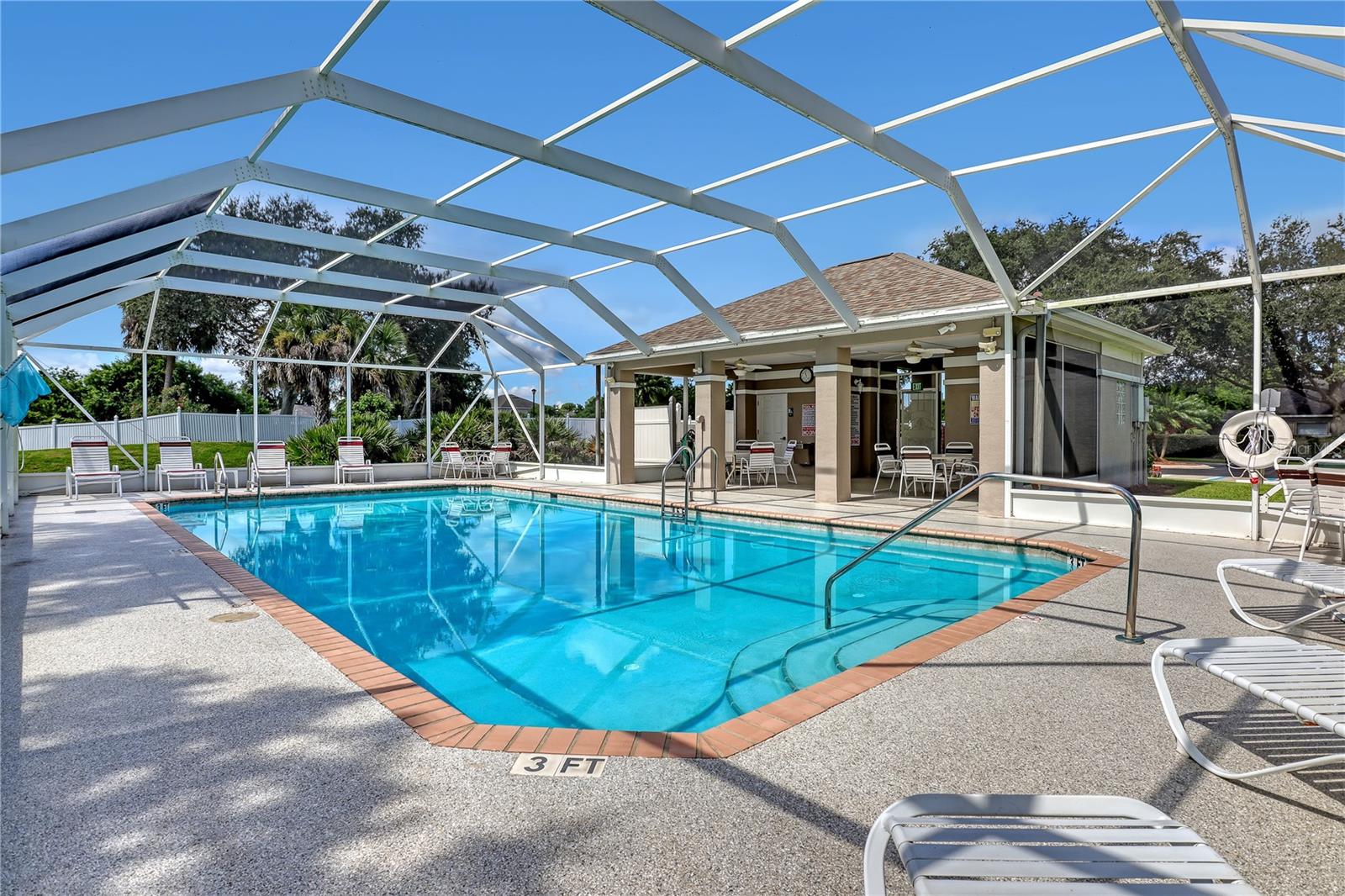 Image 37 of 39 For 2210 Spring Creek Circle Ne