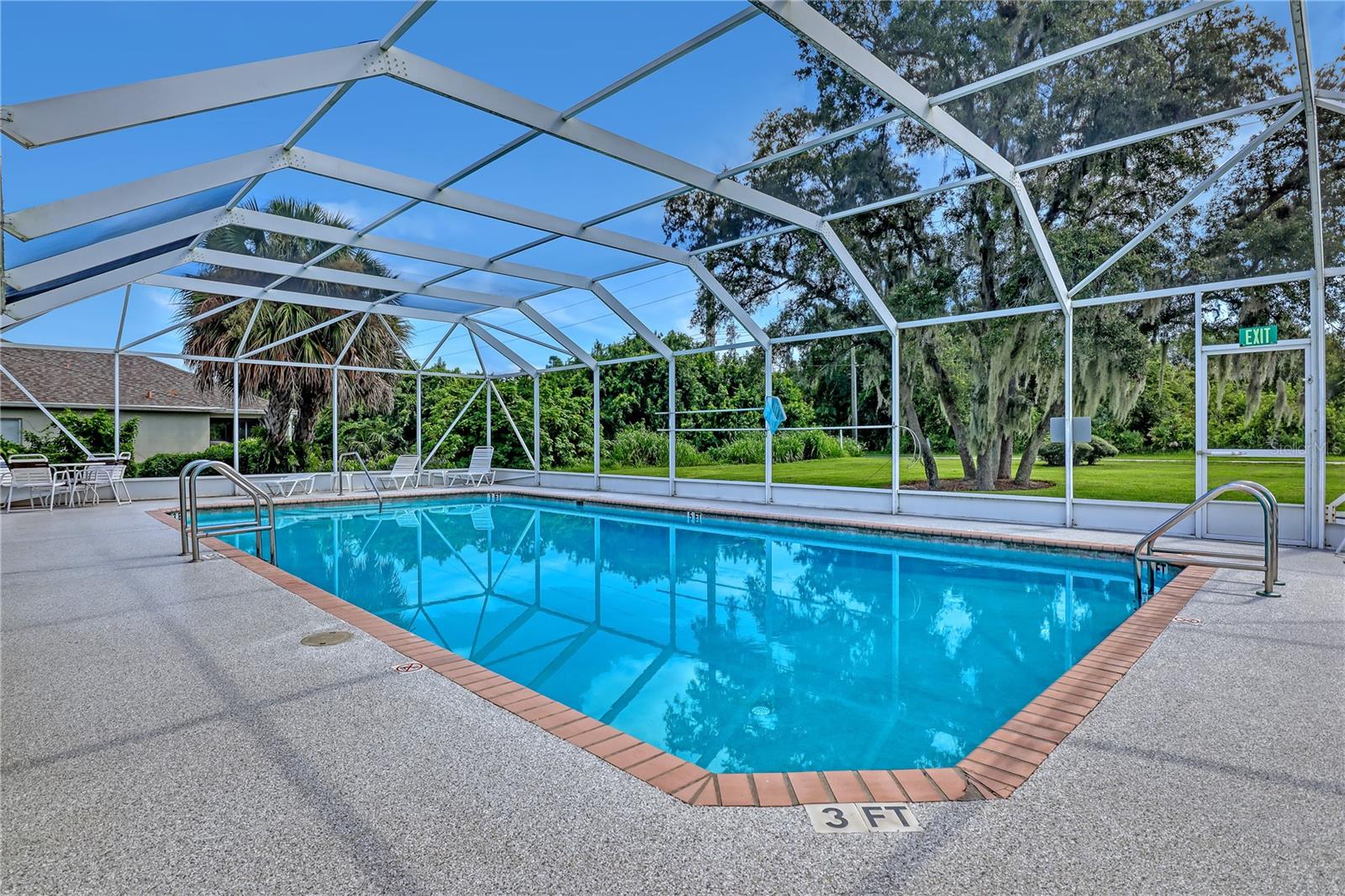 Image 39 of 39 For 2210 Spring Creek Circle Ne