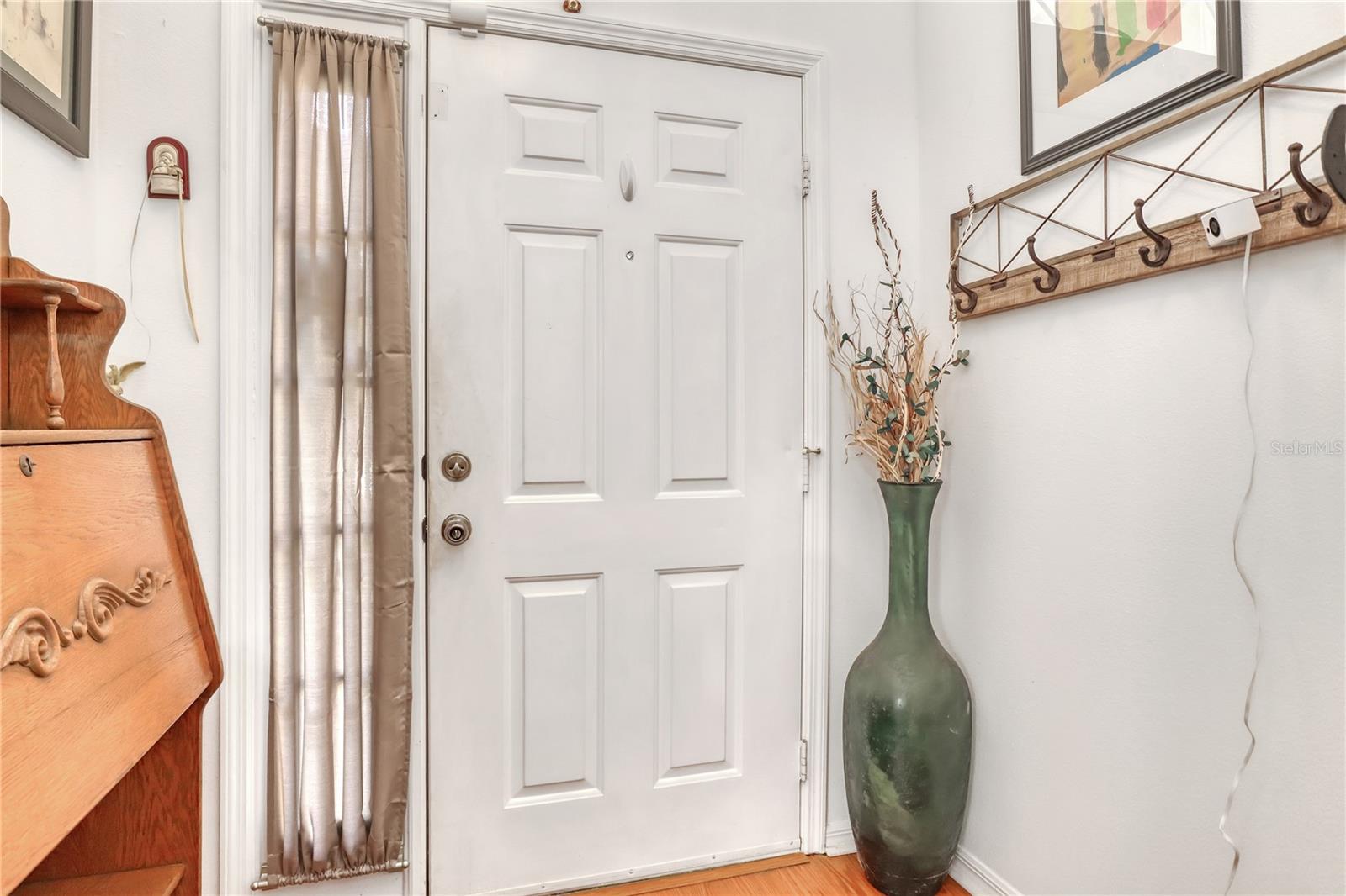 Image 5 of 39 For 2210 Spring Creek Circle Ne