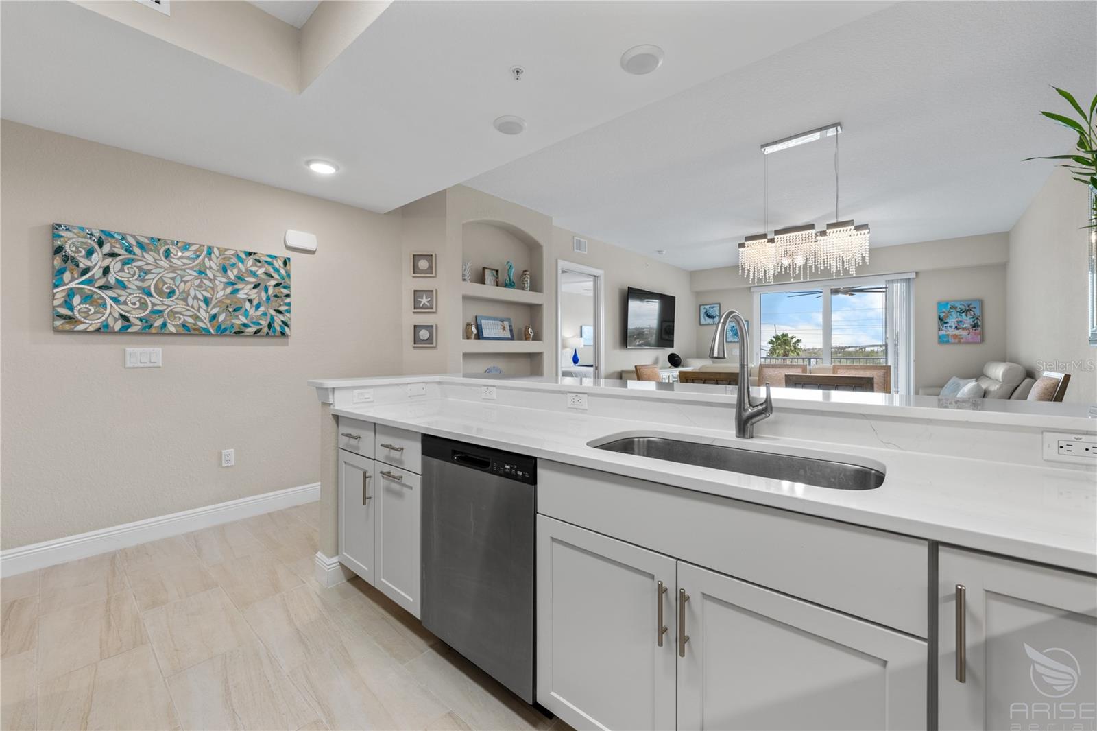 Image 18 of 54 For 1 Riverwalk Drive 305