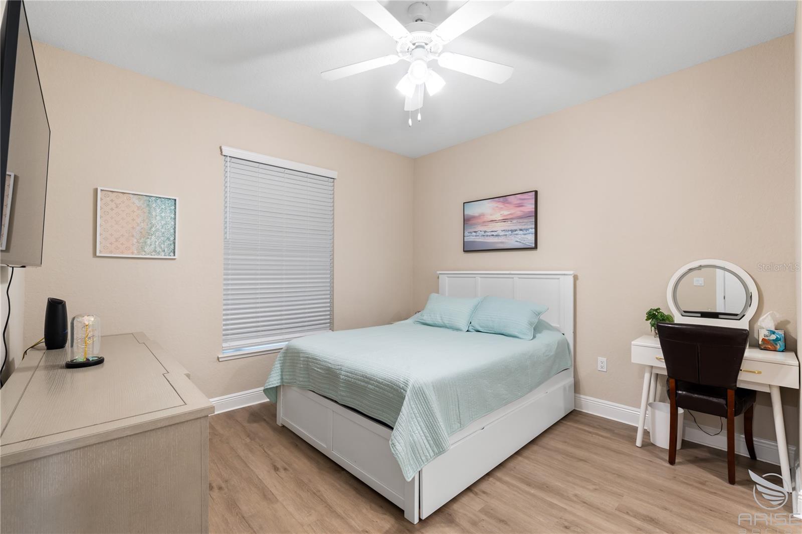 Image 32 of 54 For 1 Riverwalk Drive 305