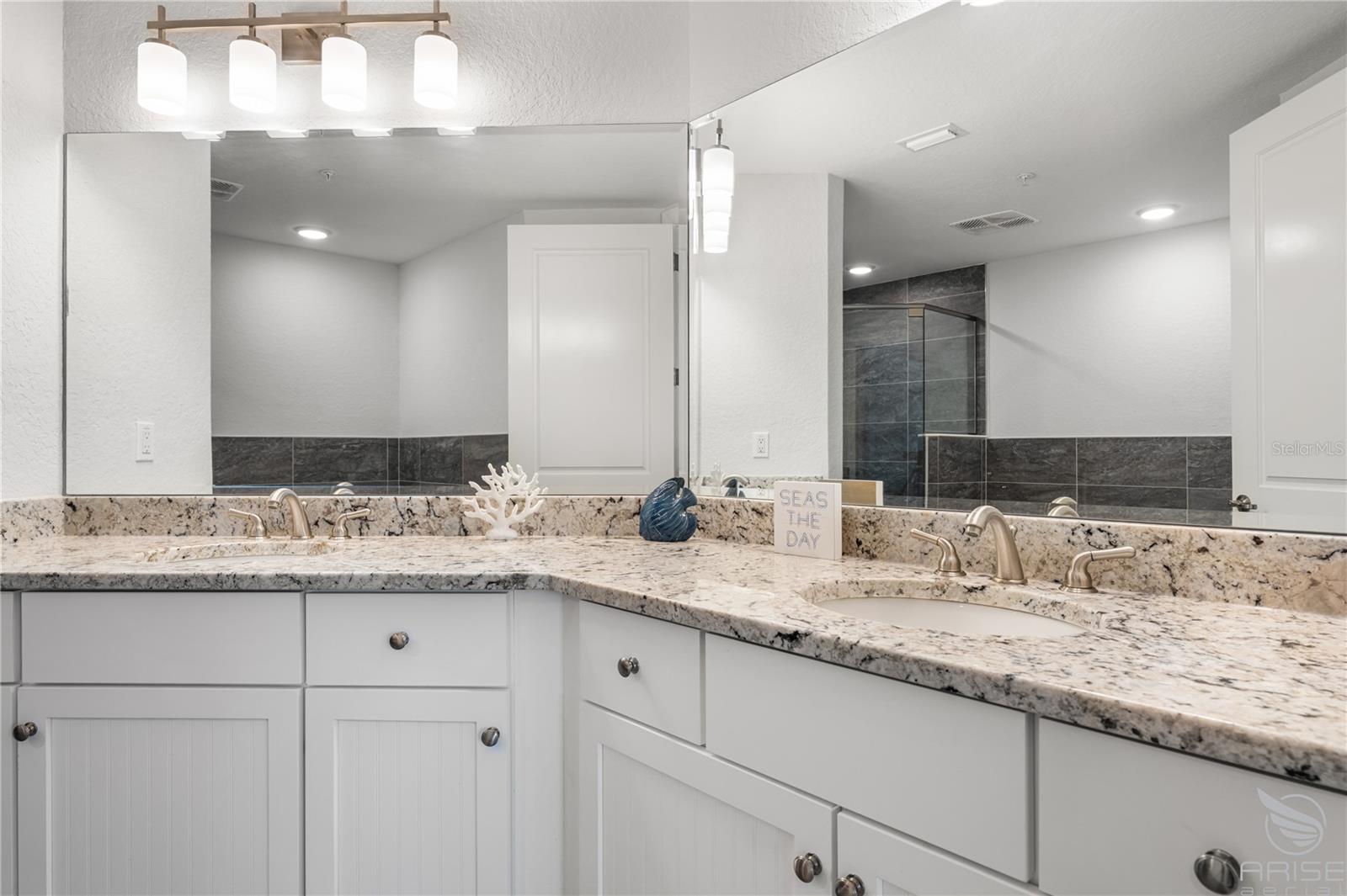 Image 33 of 52 For 1 Riverwalk Drive 306