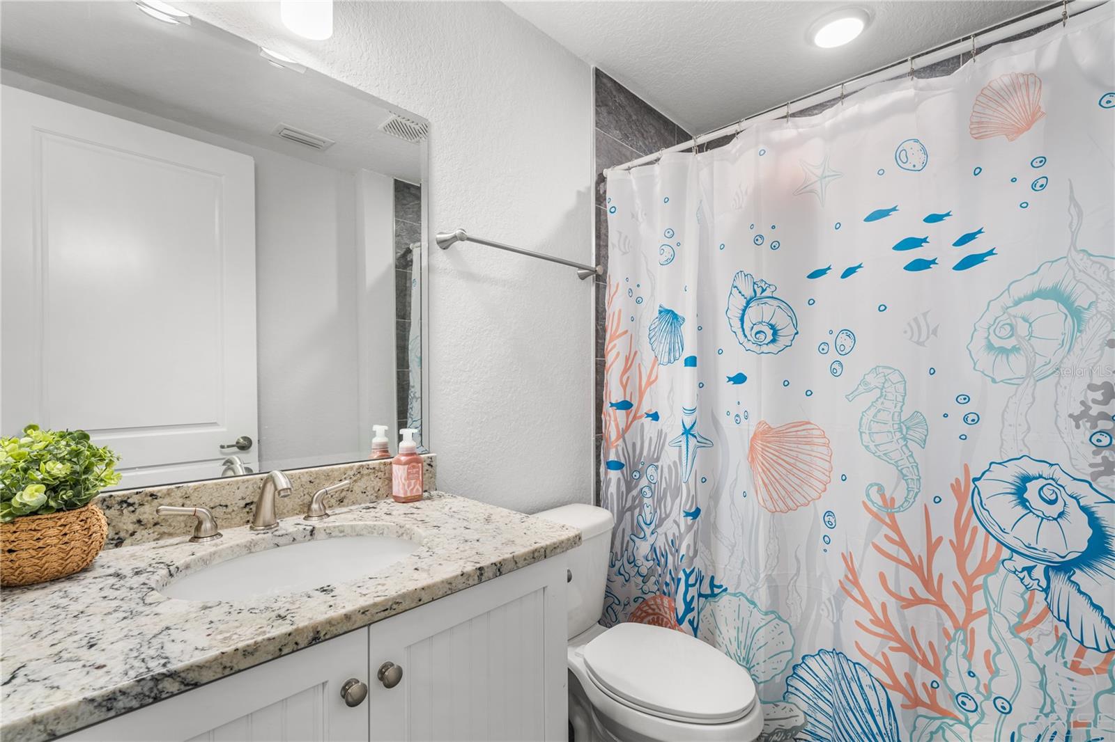 Image 37 of 52 For 1 Riverwalk Drive 306