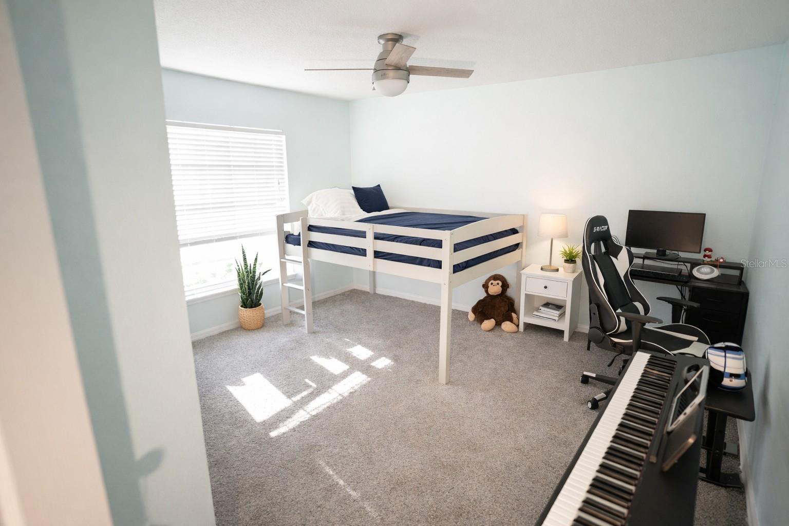 Image 15 of 21 For 731 Breezy Oak Court