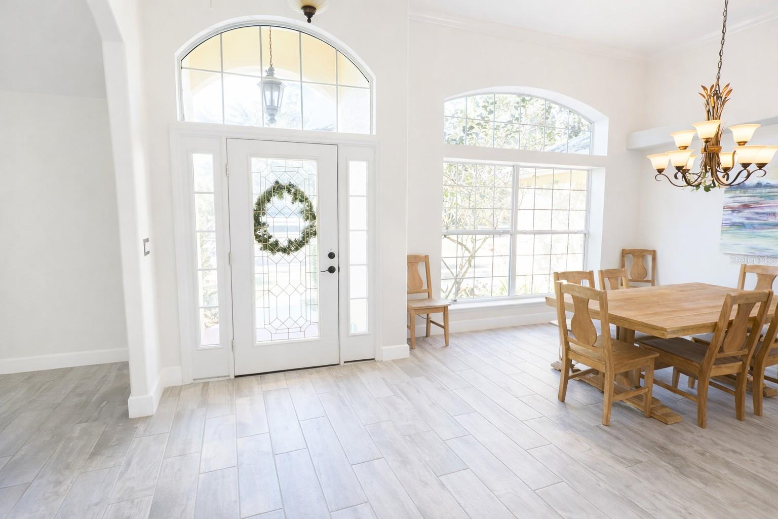 Image 6 of 21 For 731 Breezy Oak Court