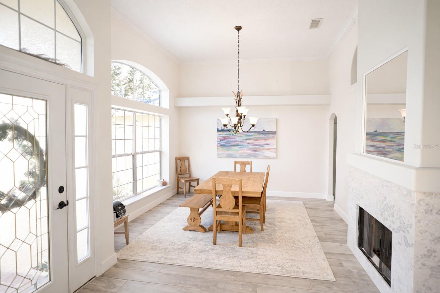 Image 8 of 21 For 731 Breezy Oak Court