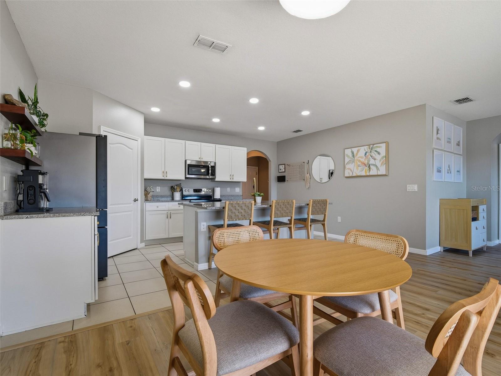 Image 16 of 53 For 459 Pink Coral Lane