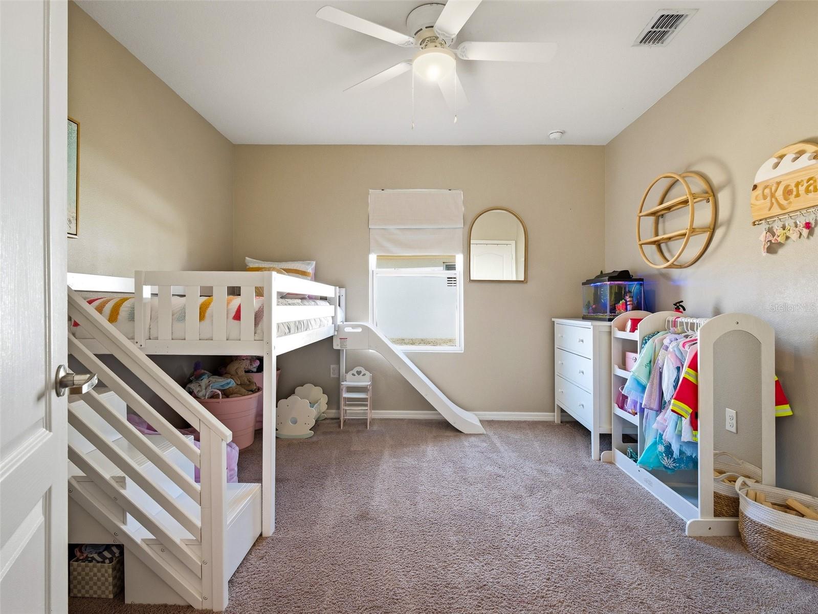 Image 29 of 53 For 459 Pink Coral Lane