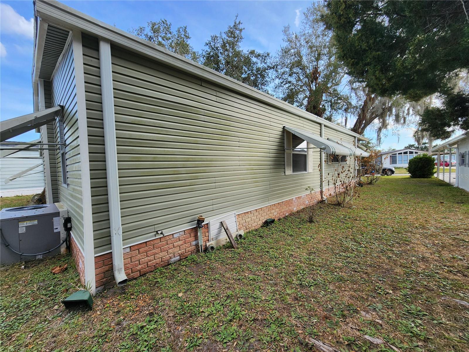 Image 2 of 21 For 133 Indian River N