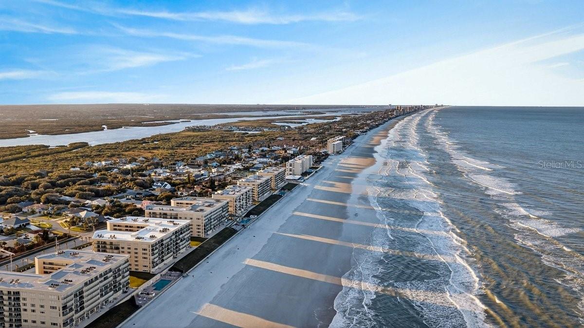 Image 41 of 51 For 4555 Atlantic Avenue 4411