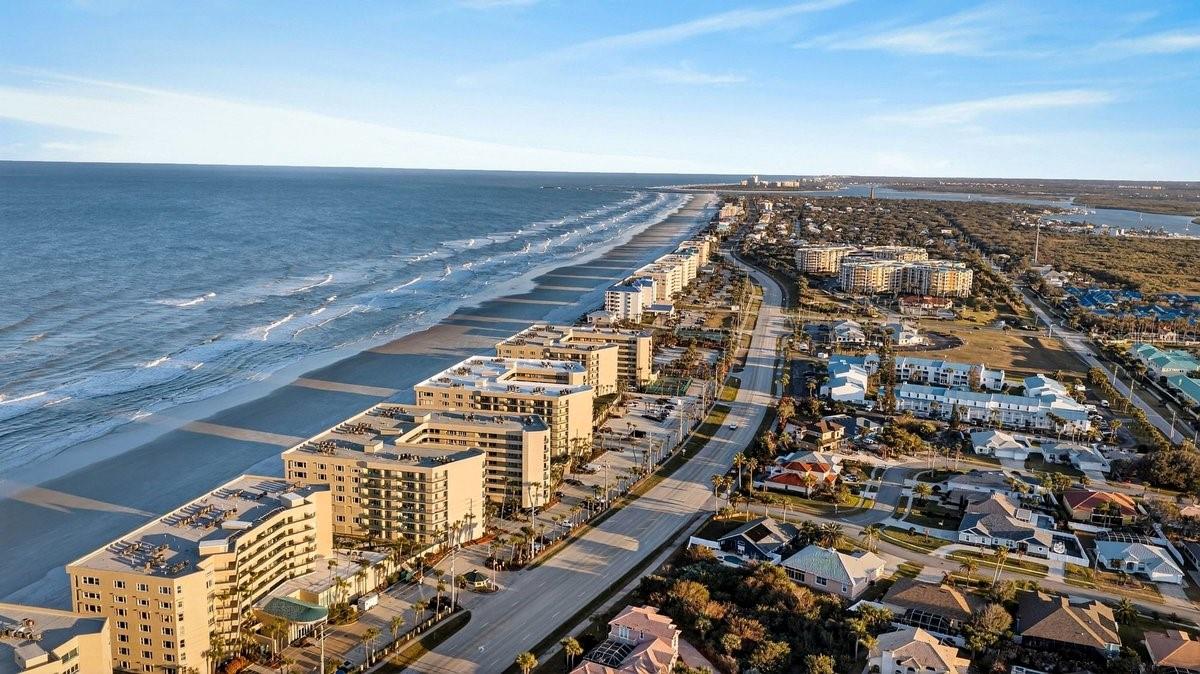 Image 49 of 51 For 4555 Atlantic Avenue 4411