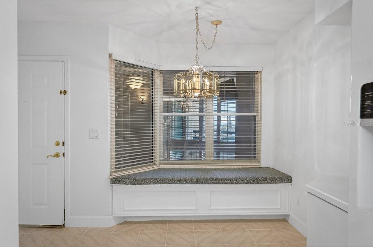 Image 7 of 51 For 4555 Atlantic Avenue 4411