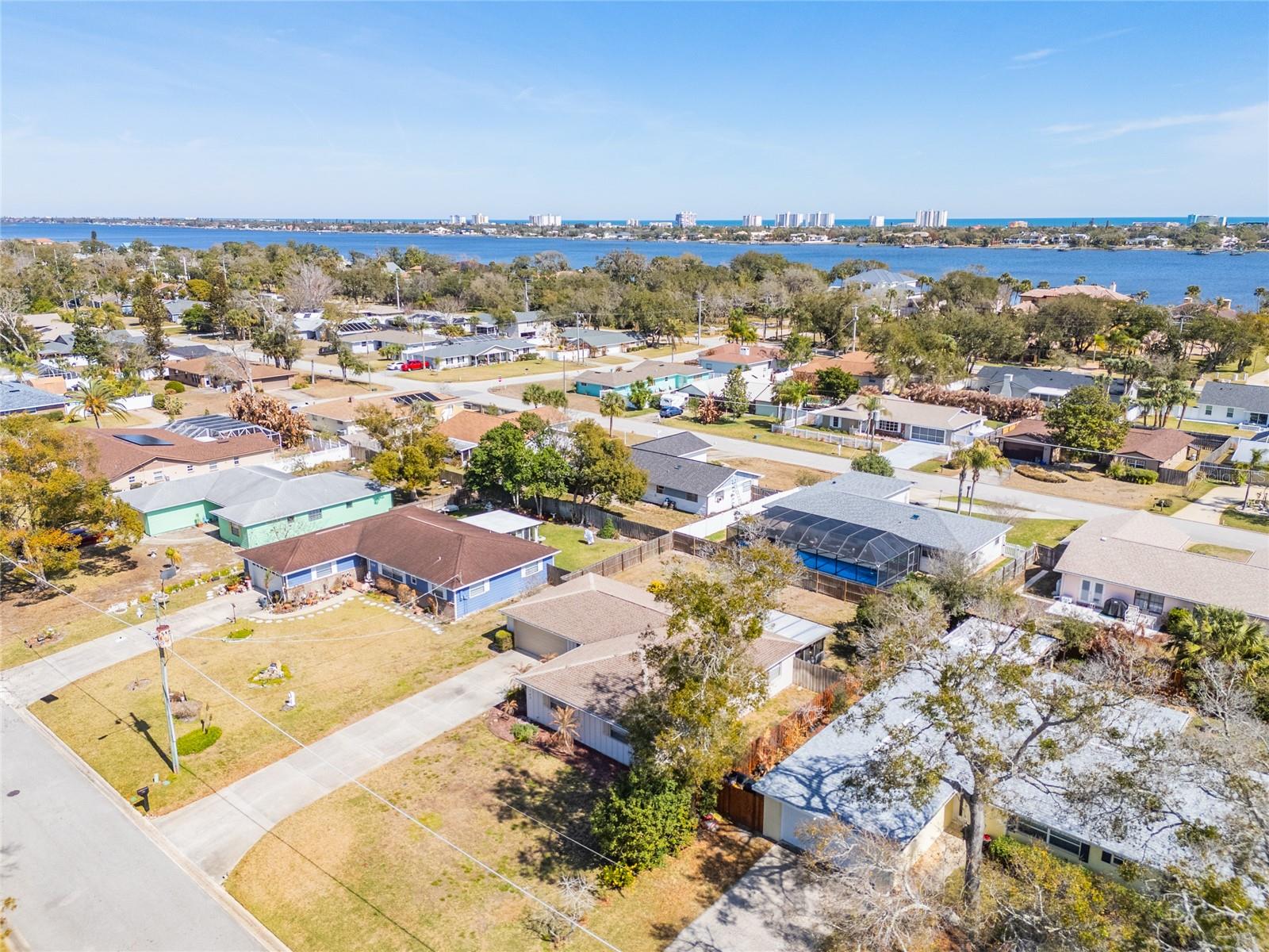 Image 29 of 31 For 743 Knollview Boulevard