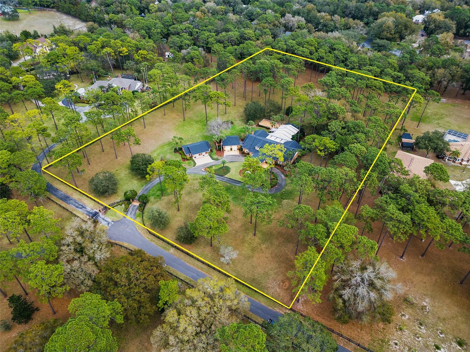 Image 11 of 55 For 2333 Southern Pines Place