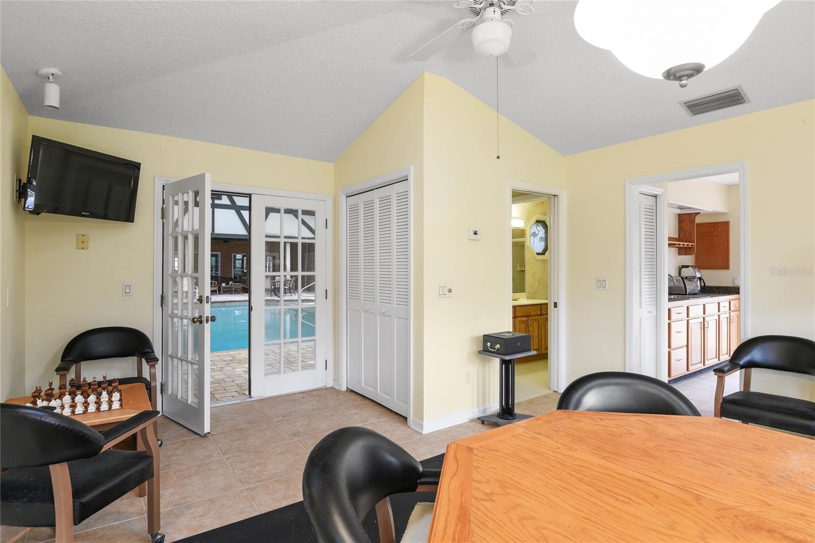 Image 39 of 55 For 2333 Southern Pines Place