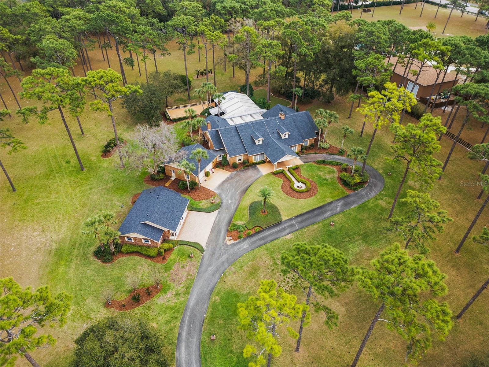 Image 6 of 55 For 2333 Southern Pines Place