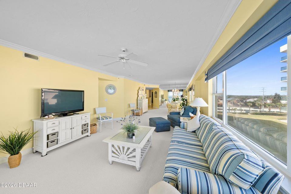 Image 10 of 47 For 4575 Atlantic Avenue 6303