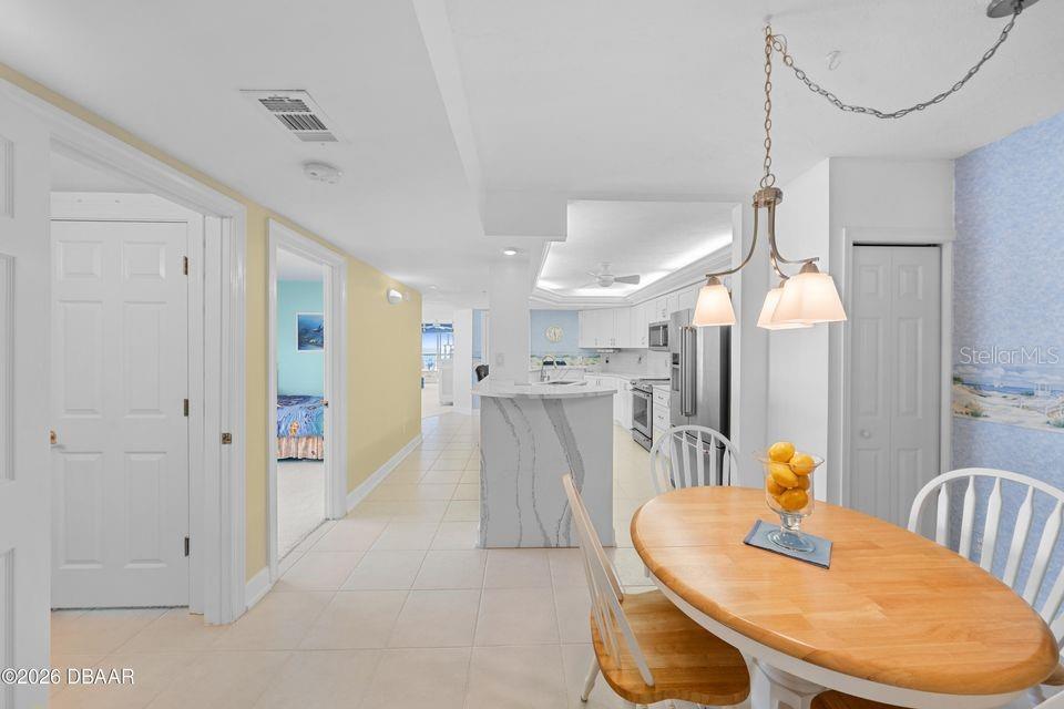 Image 25 of 47 For 4575 Atlantic Avenue 6303