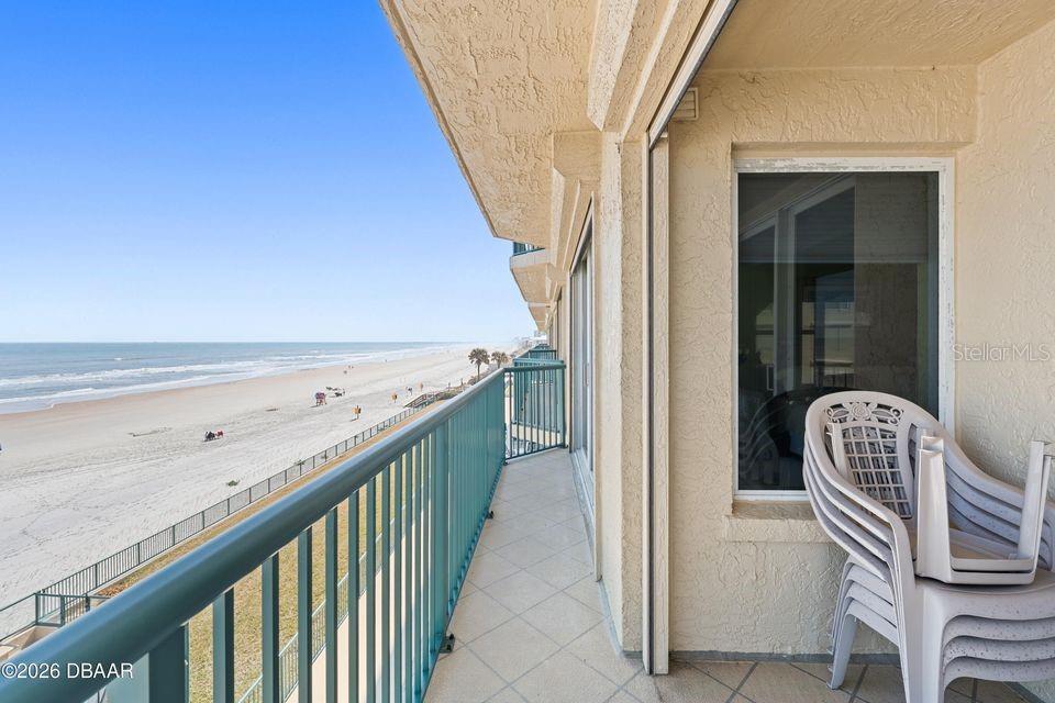 Image 41 of 47 For 4575 Atlantic Avenue 6303