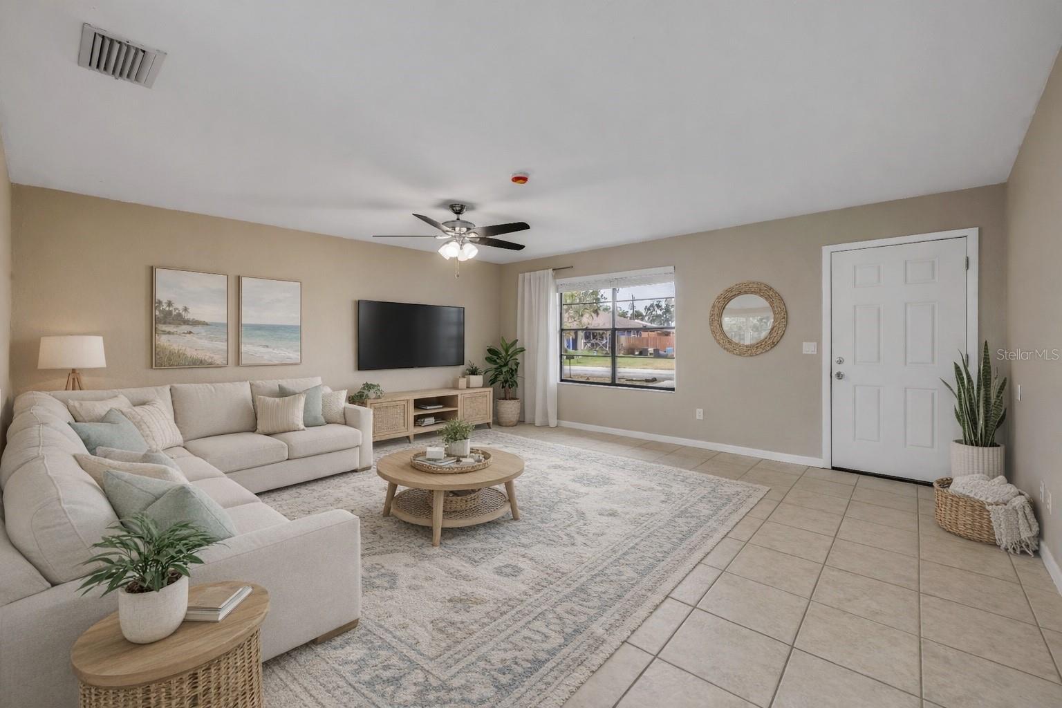 Image 14 of 58 For 2015 India Palm Drive