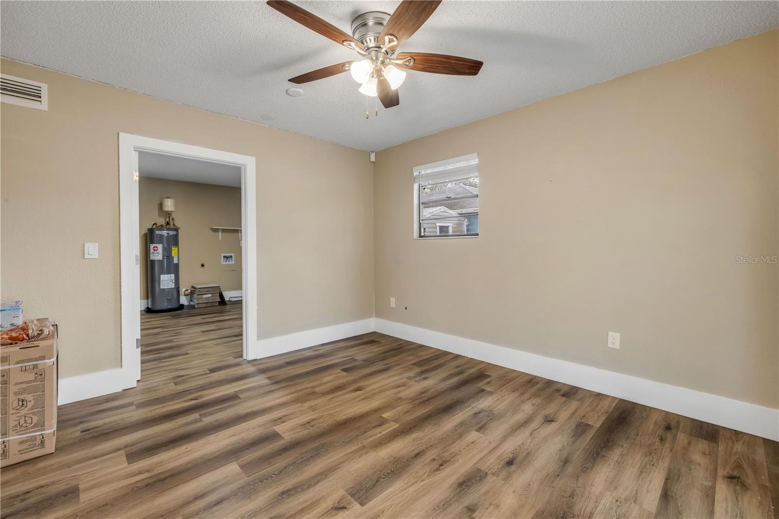 Image 30 of 58 For 2015 India Palm Drive