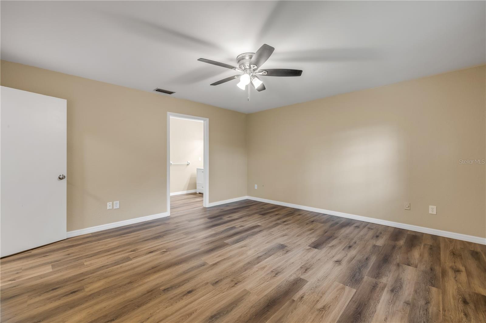 Image 36 of 58 For 2015 India Palm Drive