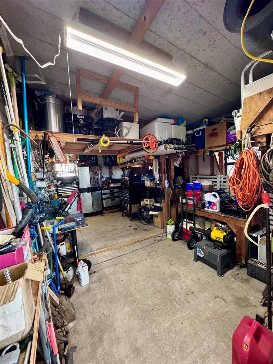 Image 17 of 33 For 4339 Mackeral Circle