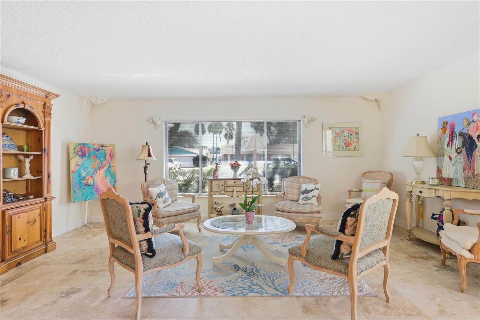 Image 11 of 44 For 727 Green Road