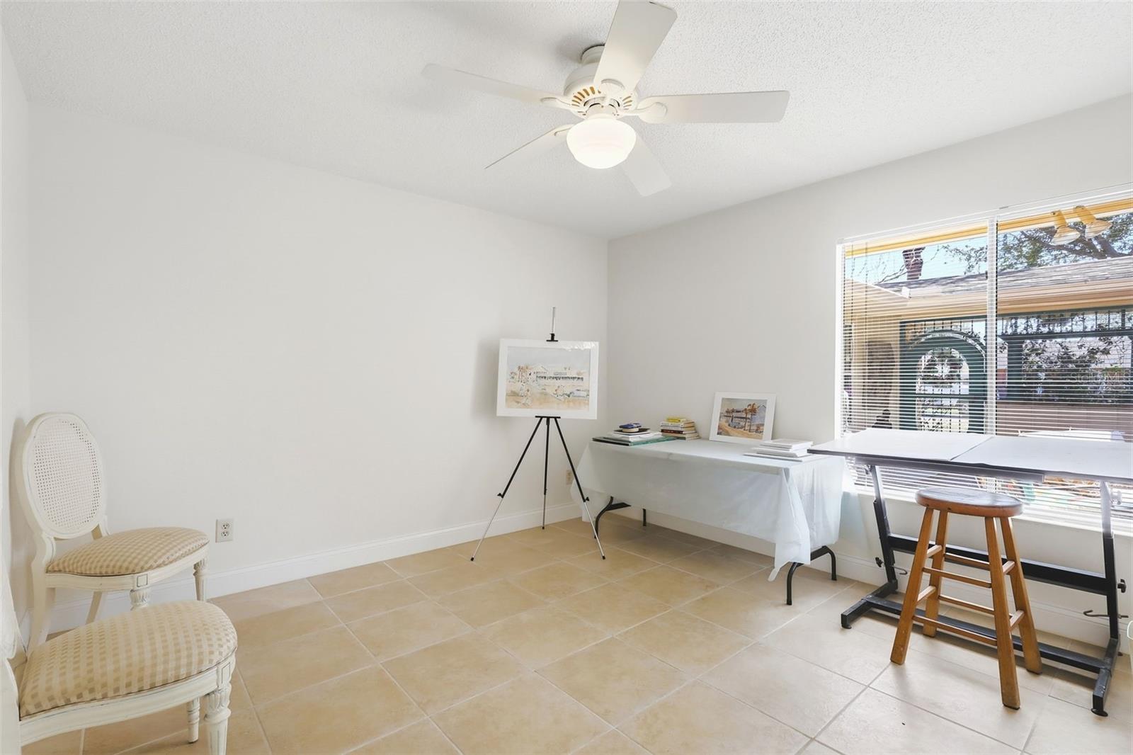 Image 27 of 44 For 727 Green Road