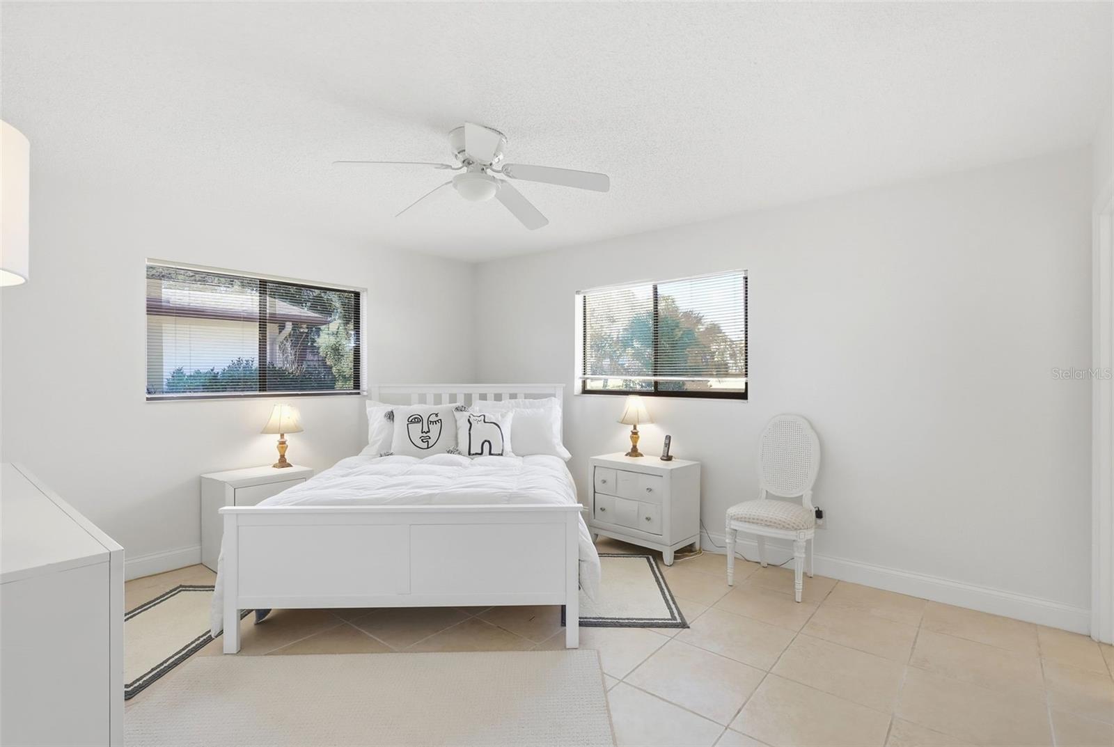 Image 31 of 44 For 727 Green Road