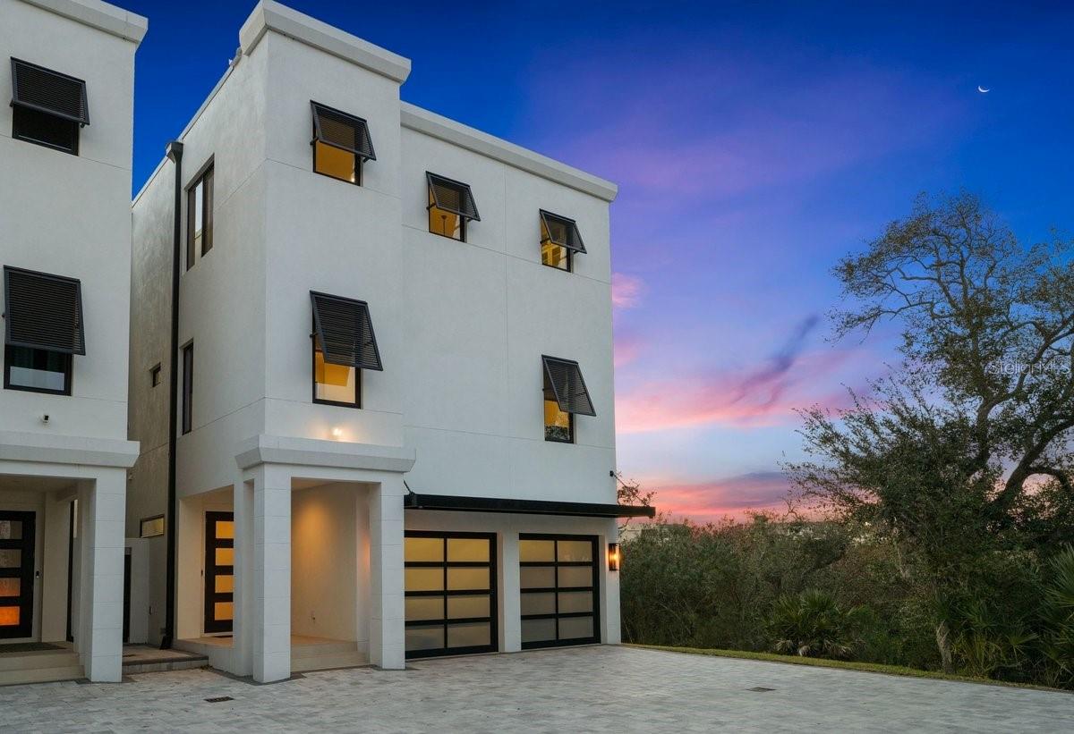 Image 3 of 70 For 552 Peninsula Avenue