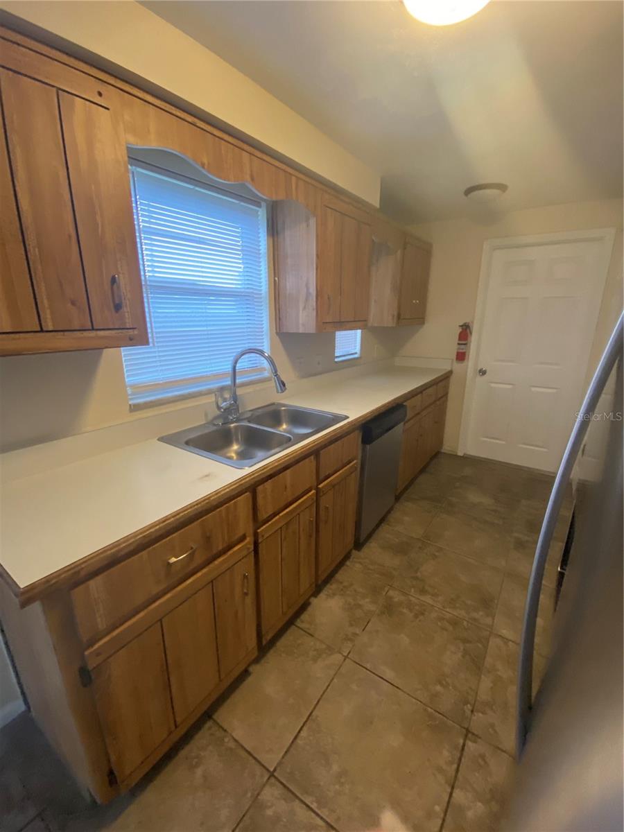 Image 2 of 12 For 4626 Atlantic Avenue