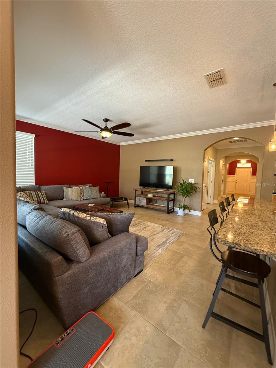 Image 8 of 39 For 264 Birkdale Drive