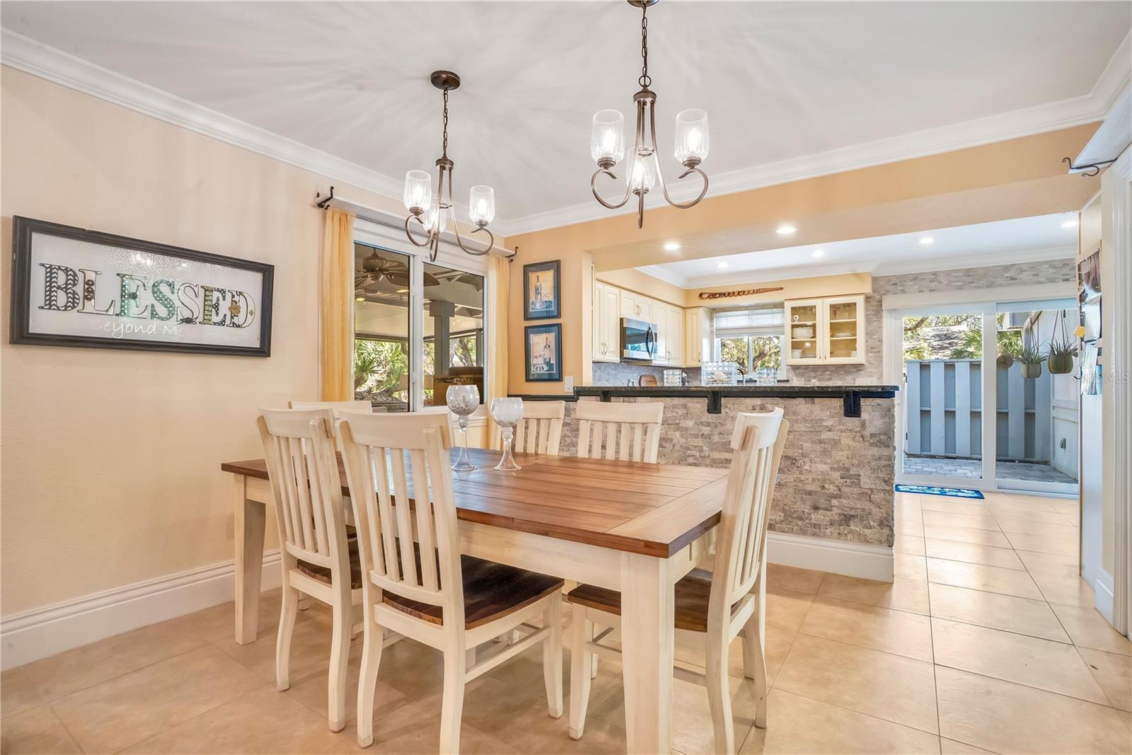 Image 10 of 45 For 4300 Gull Cove