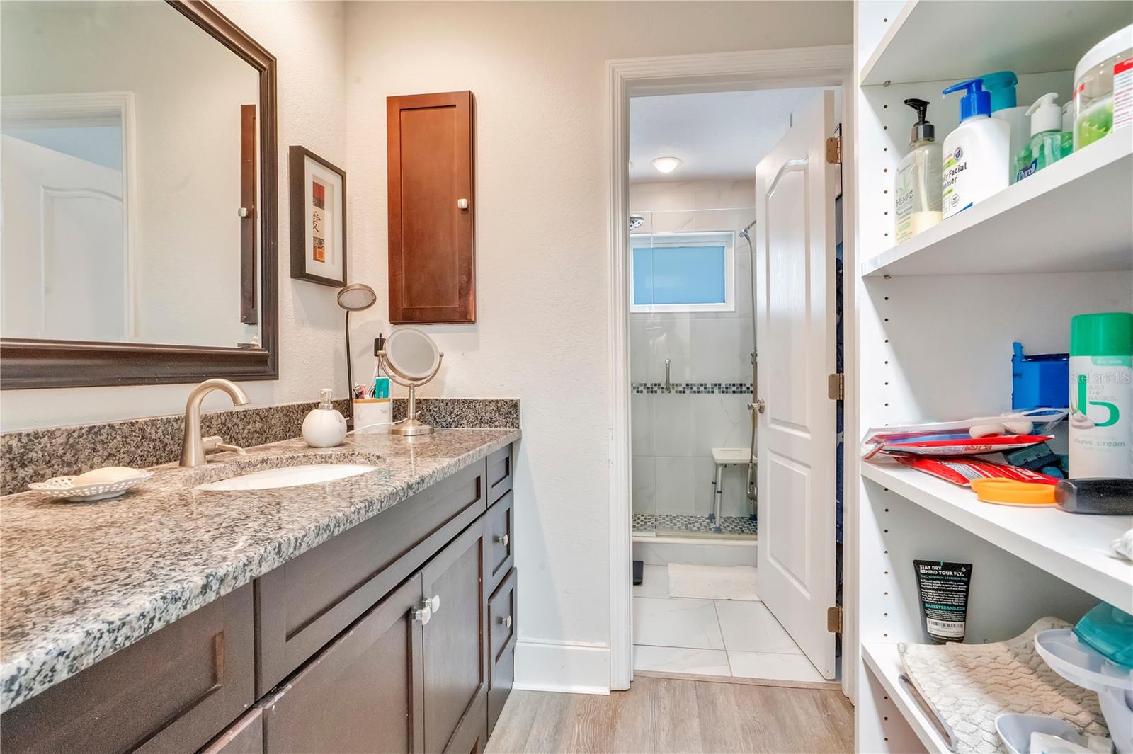 Image 23 of 45 For 4300 Gull Cove