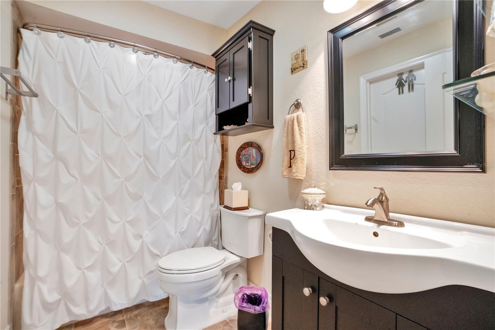 Image 28 of 45 For 4300 Gull Cove