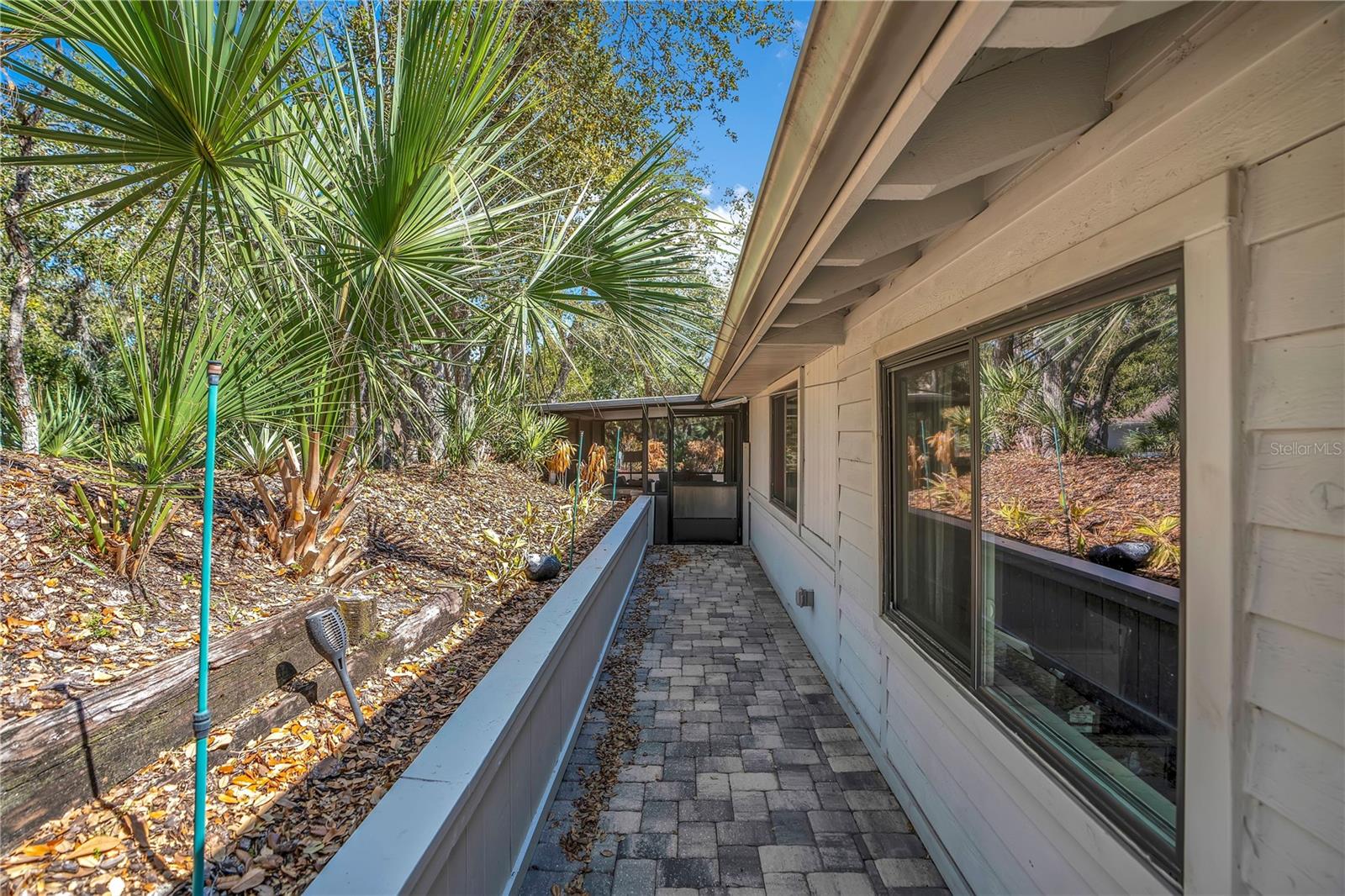 Image 33 of 45 For 4300 Gull Cove