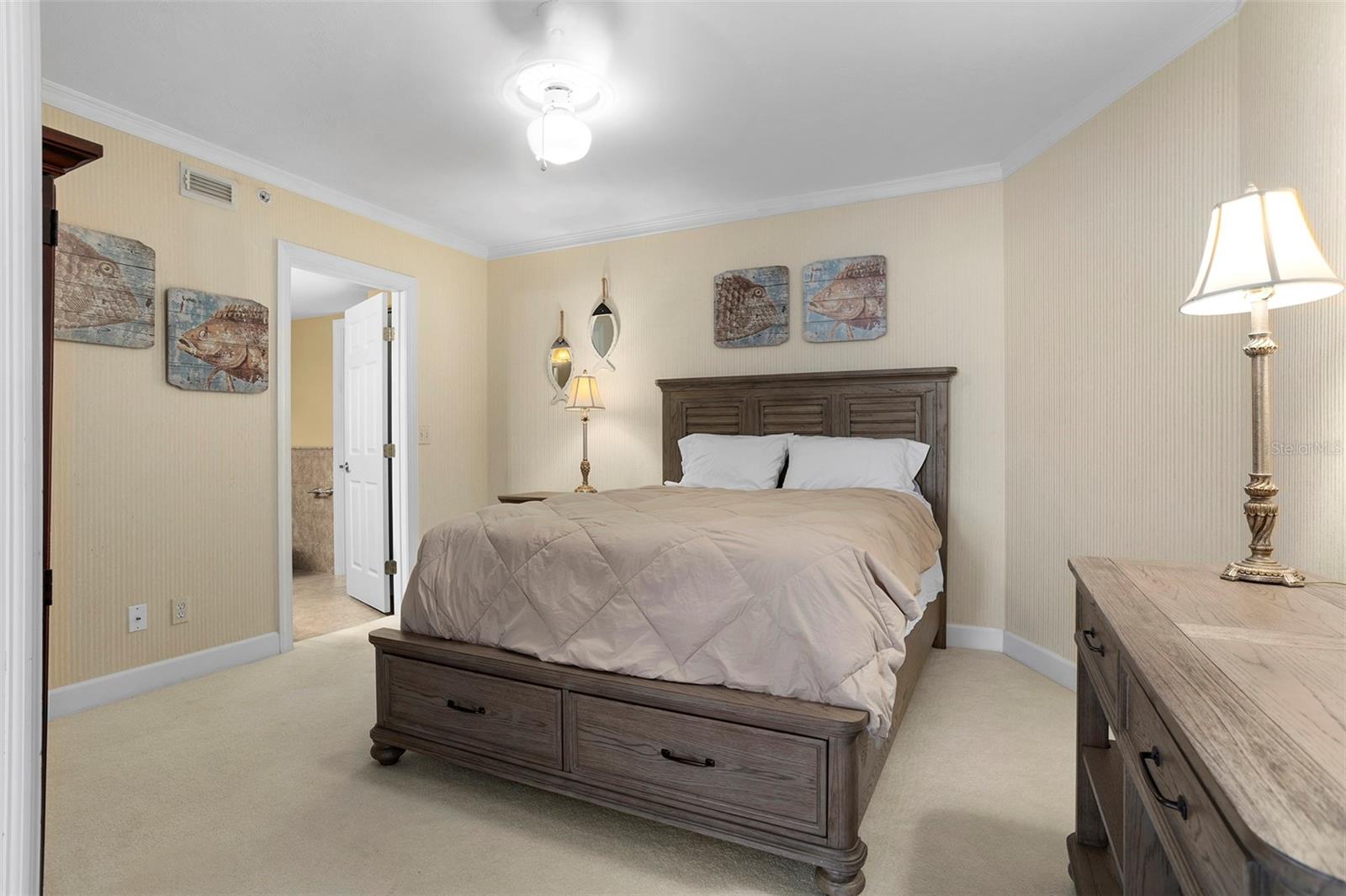 Image 23 of 40 For 4621 Atlantic Avenue 7101