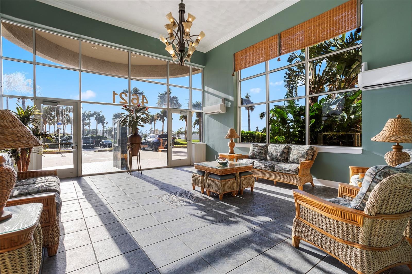 Image 5 of 40 For 4621 Atlantic Avenue 7101