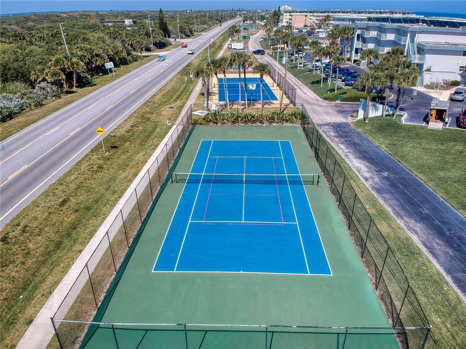 Image 43 of 56 For 4849 Saxon Drive B106